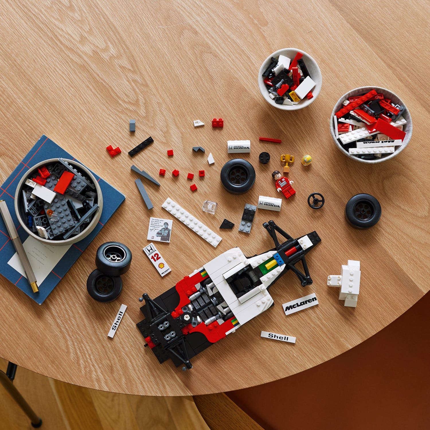McLaren MP4/4 e Ayrton Senna Lego Icons