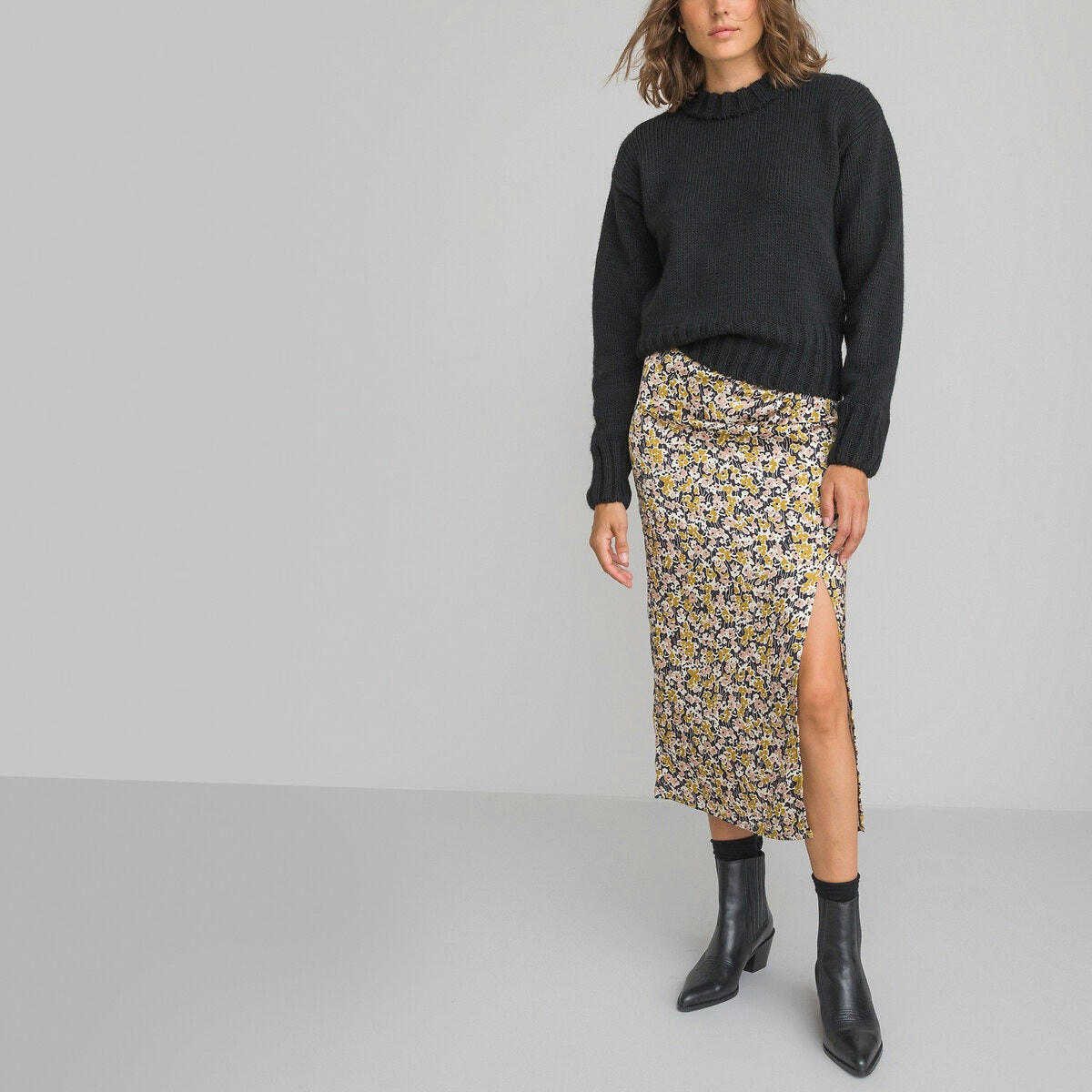 Jupe droite longue, en satin imprimé fleurs
