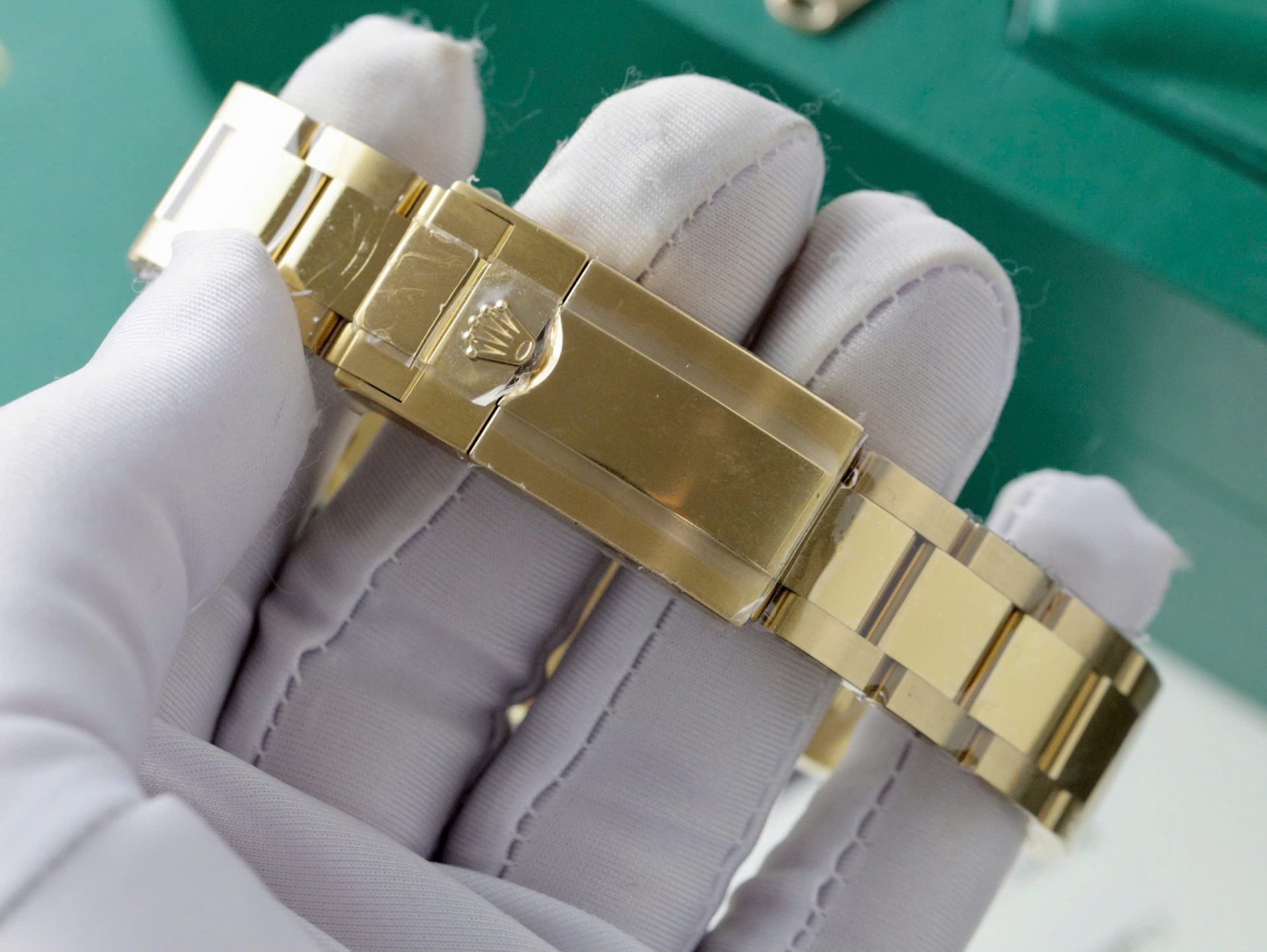 Rolex Daytona 116508 YG Plated Black Dial CZ Diamonds 40mm Oyster Super Clone