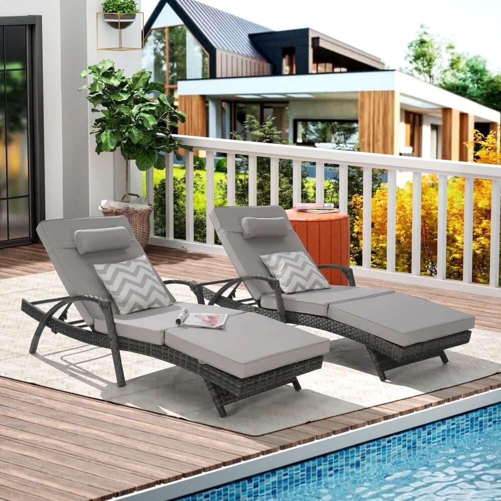 Outdoor Wicker Long Reclining Chair for Beach Poolside Garden( Set of 2)