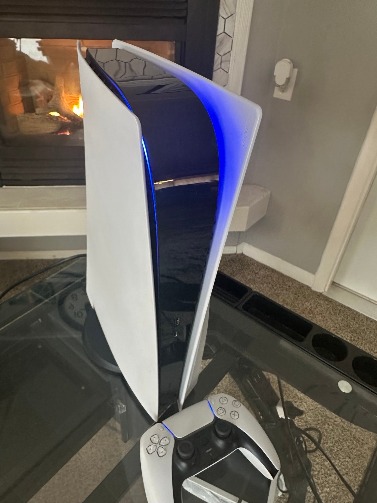 Ps5 Console (PlayStation 5 Console) and controller