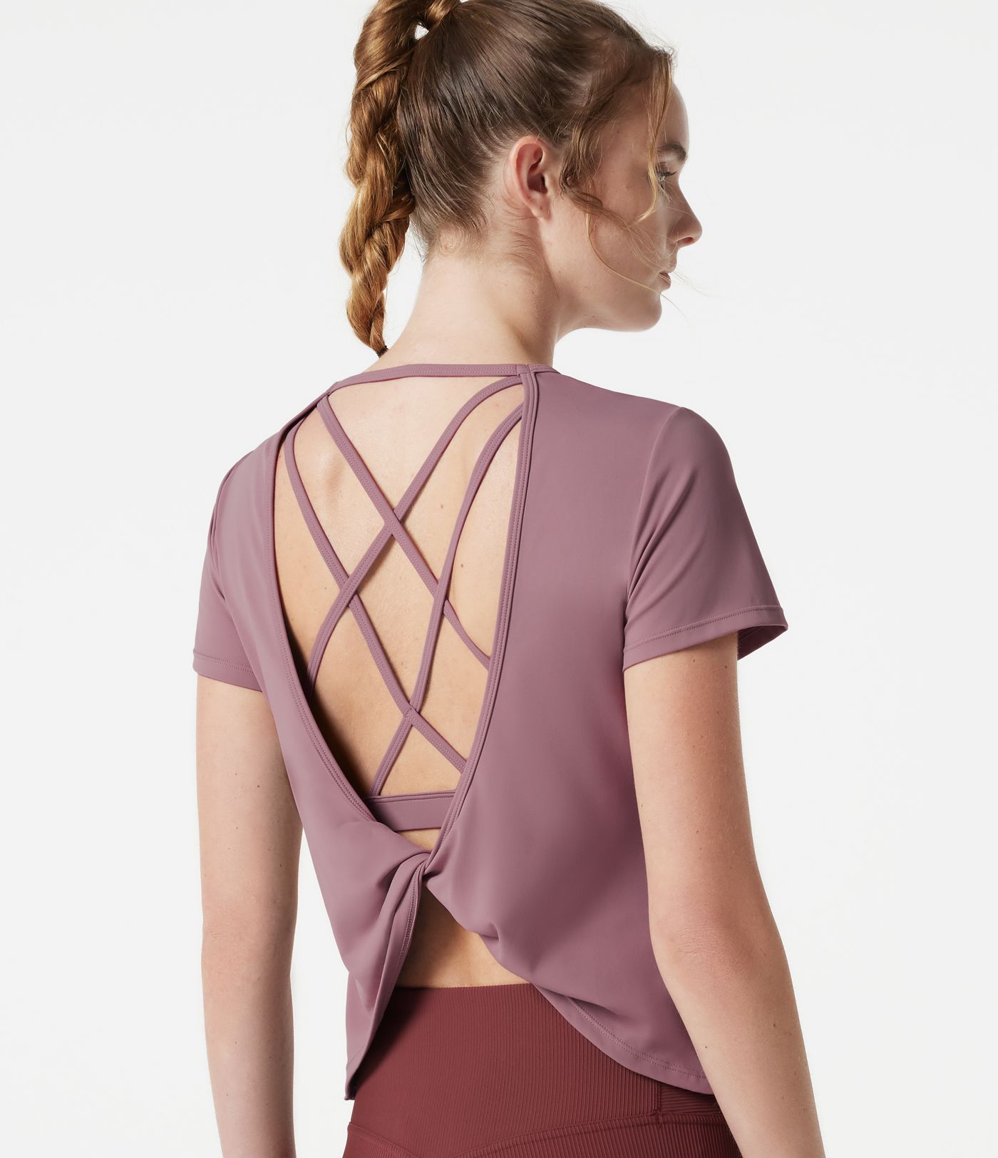 Haut de yoga col rond manches courtes avec brassière intégrée effet frais InstantCool séchage rapide, protection solaire UPF50