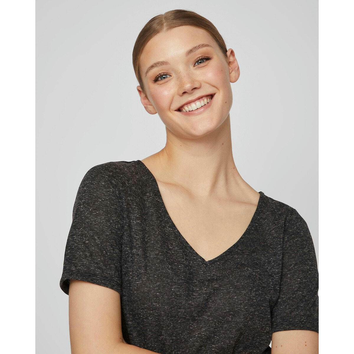 T-shirt manches courtes, col V