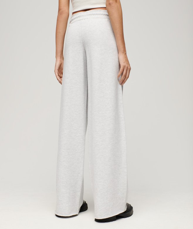 Essential Logo Straight Joggers