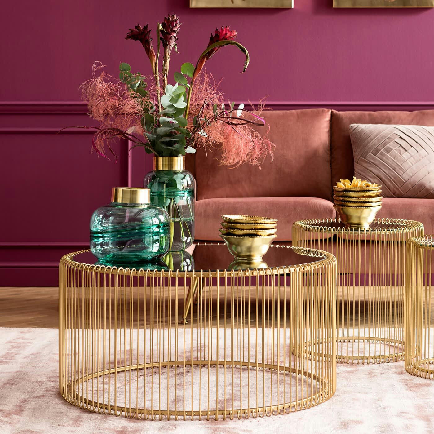 WIRE - Table basse ronde en acier doré et verre miroir