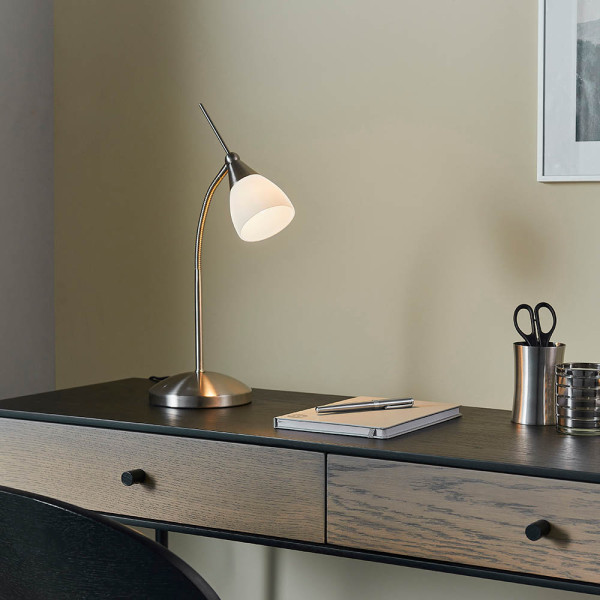 Lampka biurkowa RANGE chromowany satynowy 1xG9x5W Endon