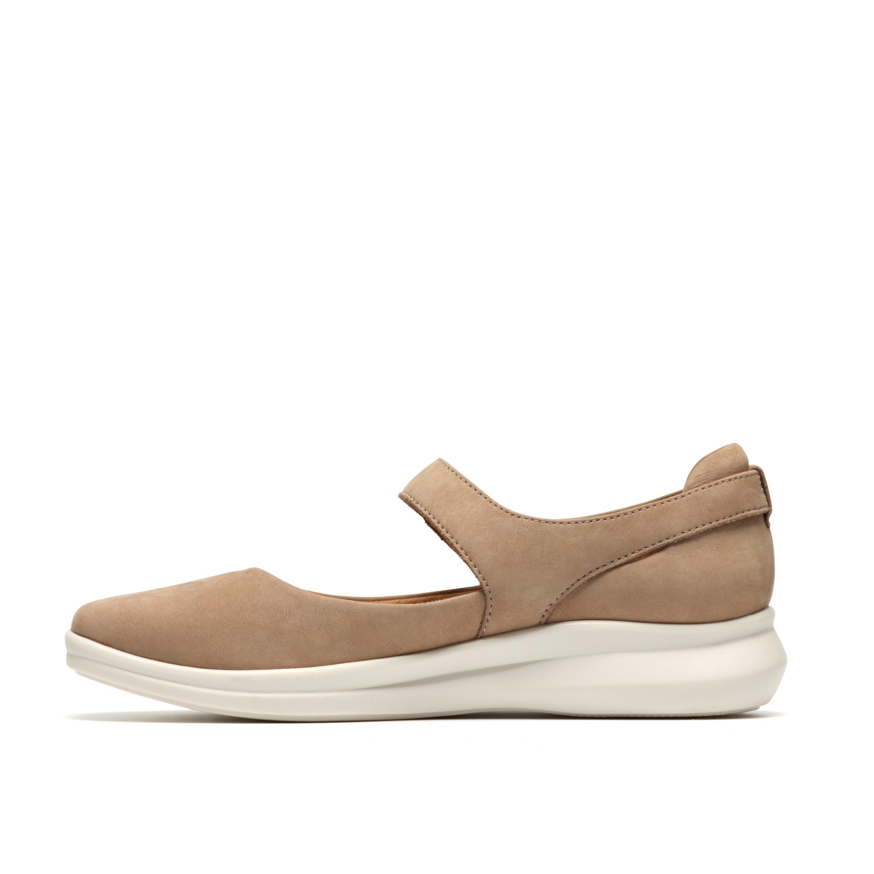 Clarks Lynell Strap Taupe Nubuck Mary Jane