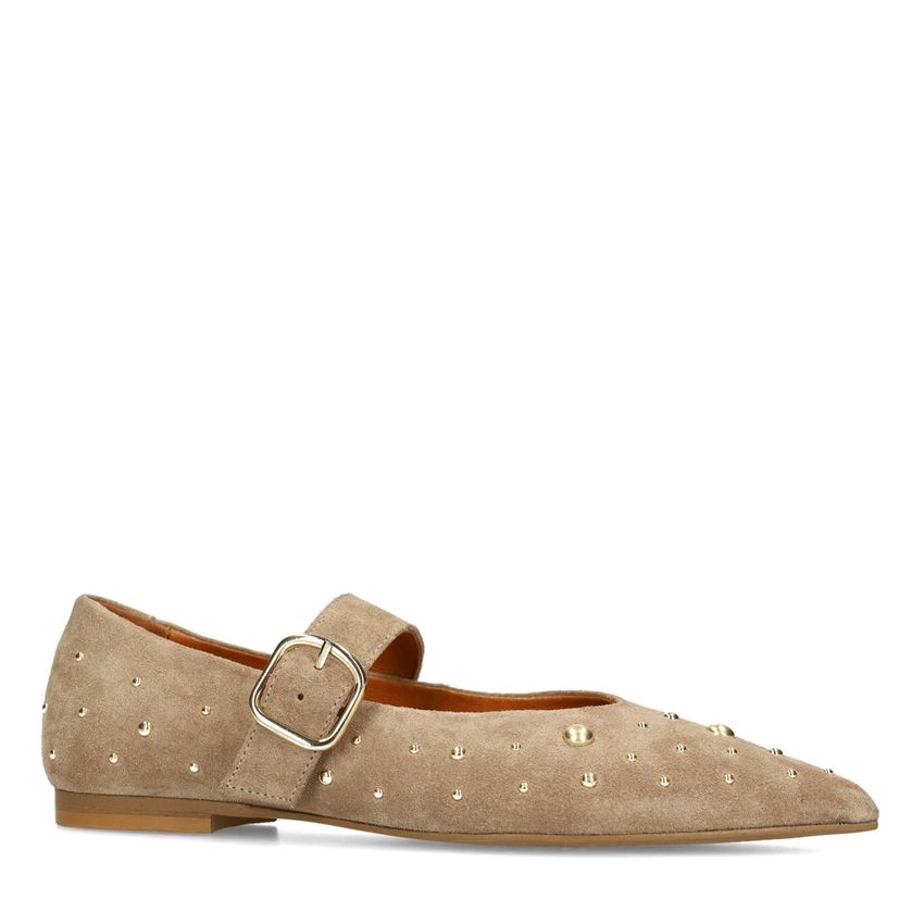 Manfield Beige suède loafers met studs