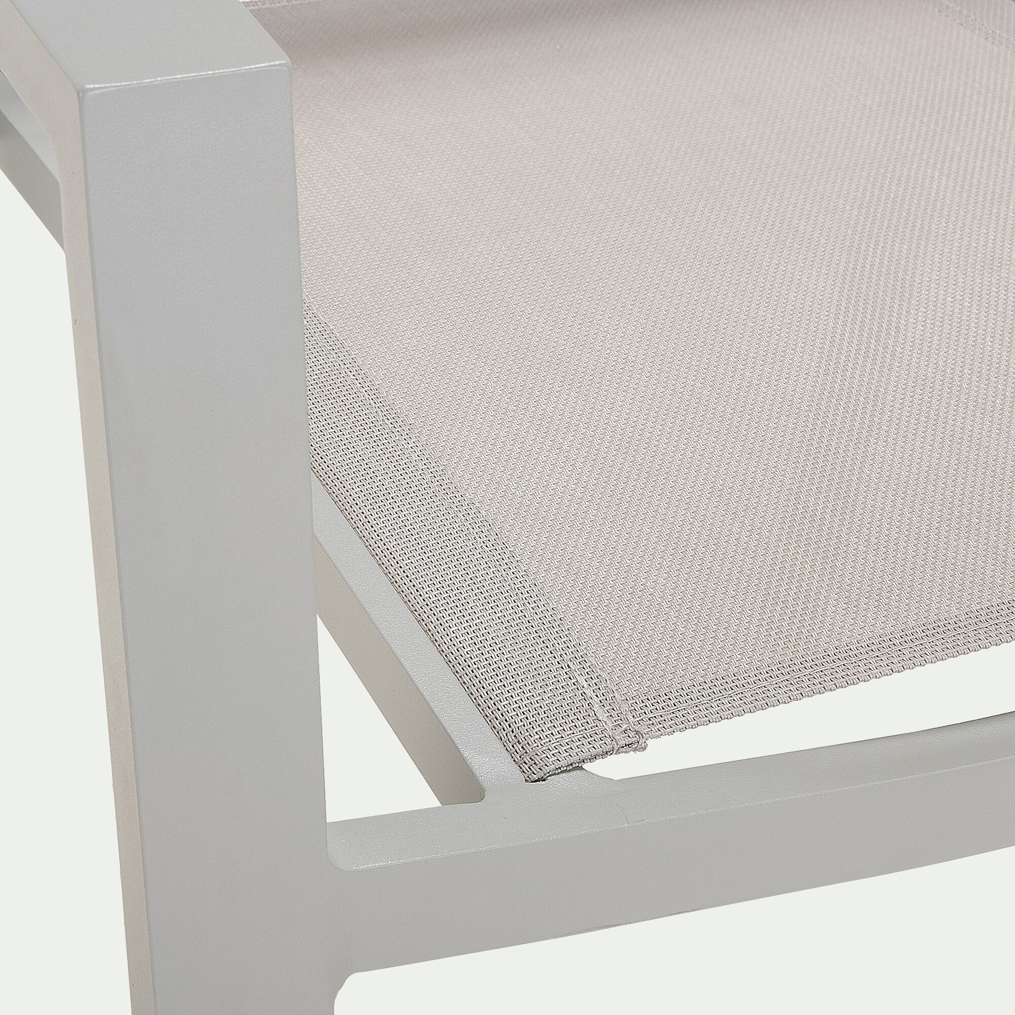 ELSA - Chaise de jardin empilable avec accoudoirs en textilène - gris vésuve