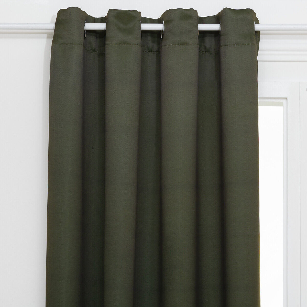 Cortina opaca verde caqui 140x260cm