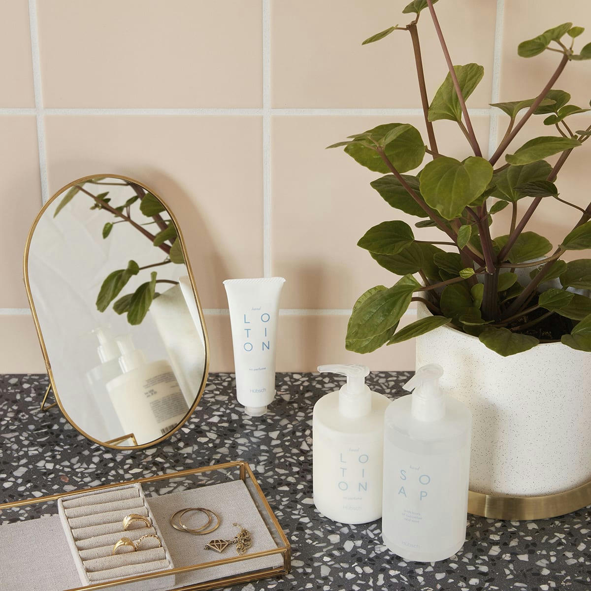 LIFESTYLE - Lotion pour les mains en tube