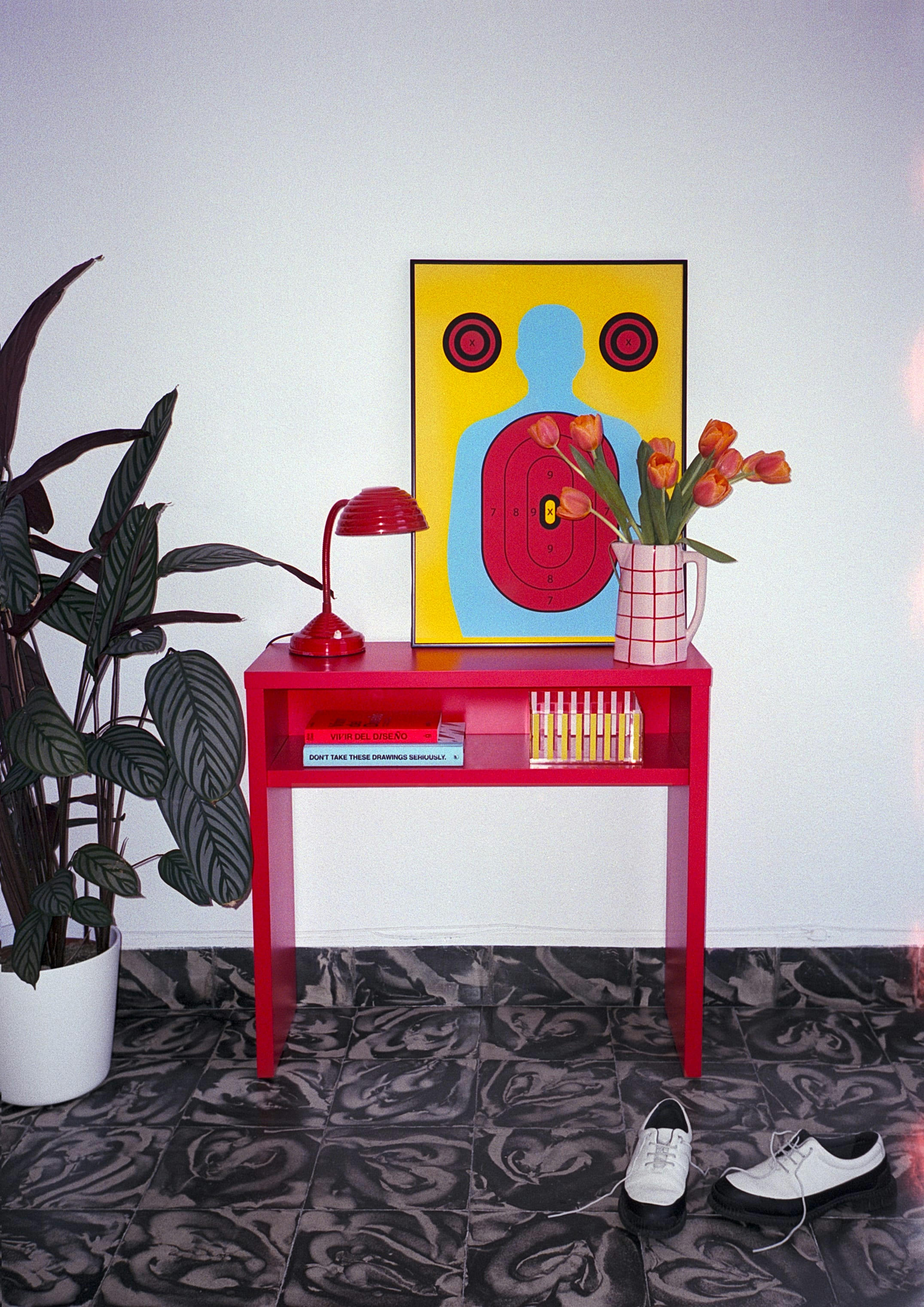 BLOCKIE-GERALDINE - Console avec plateau résistant en MDF de 3cm rouge flamme 80x30cm