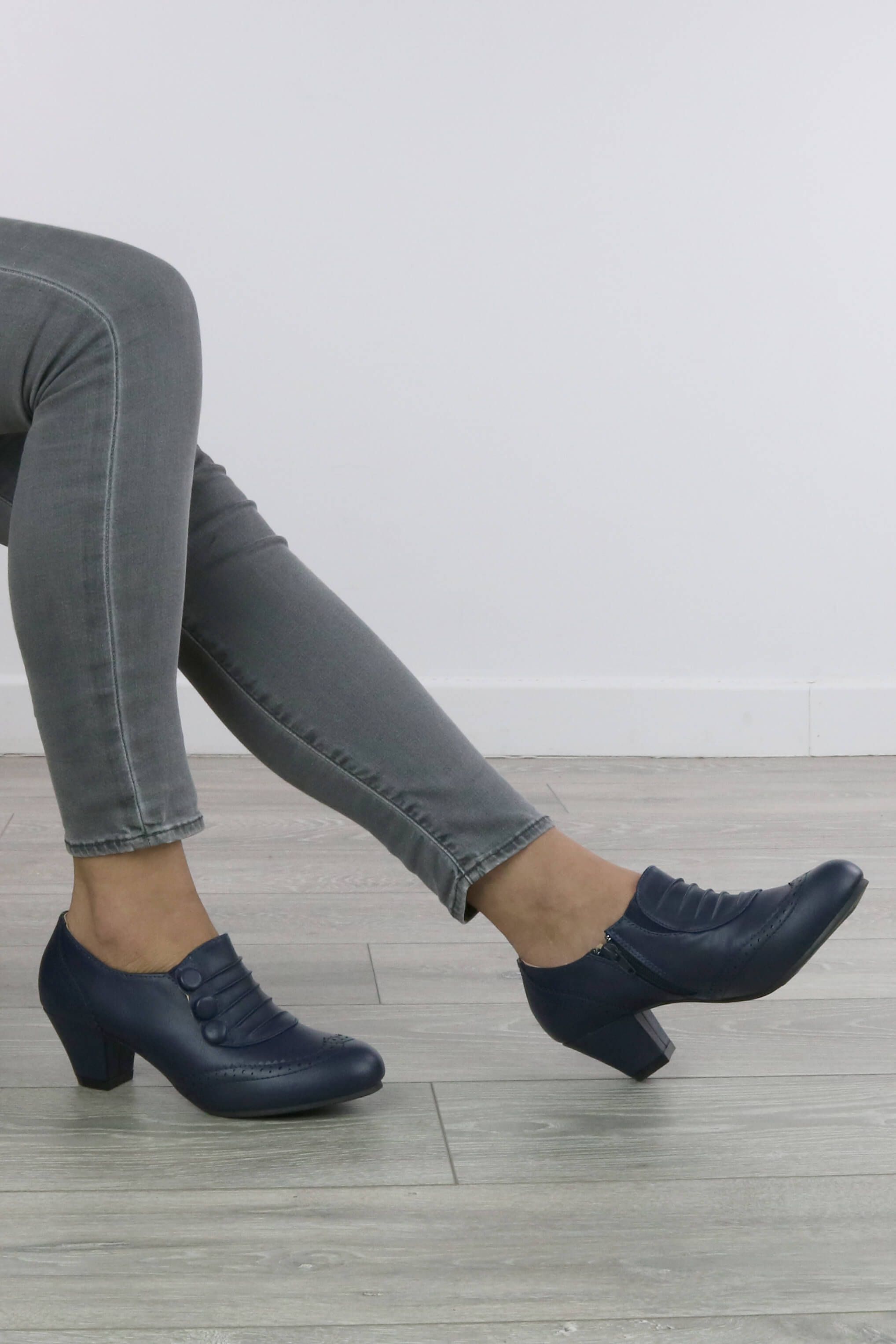 AJVANI Mid Cuban Heel Brogue Buttoned Ankle Boots Shoe Boots