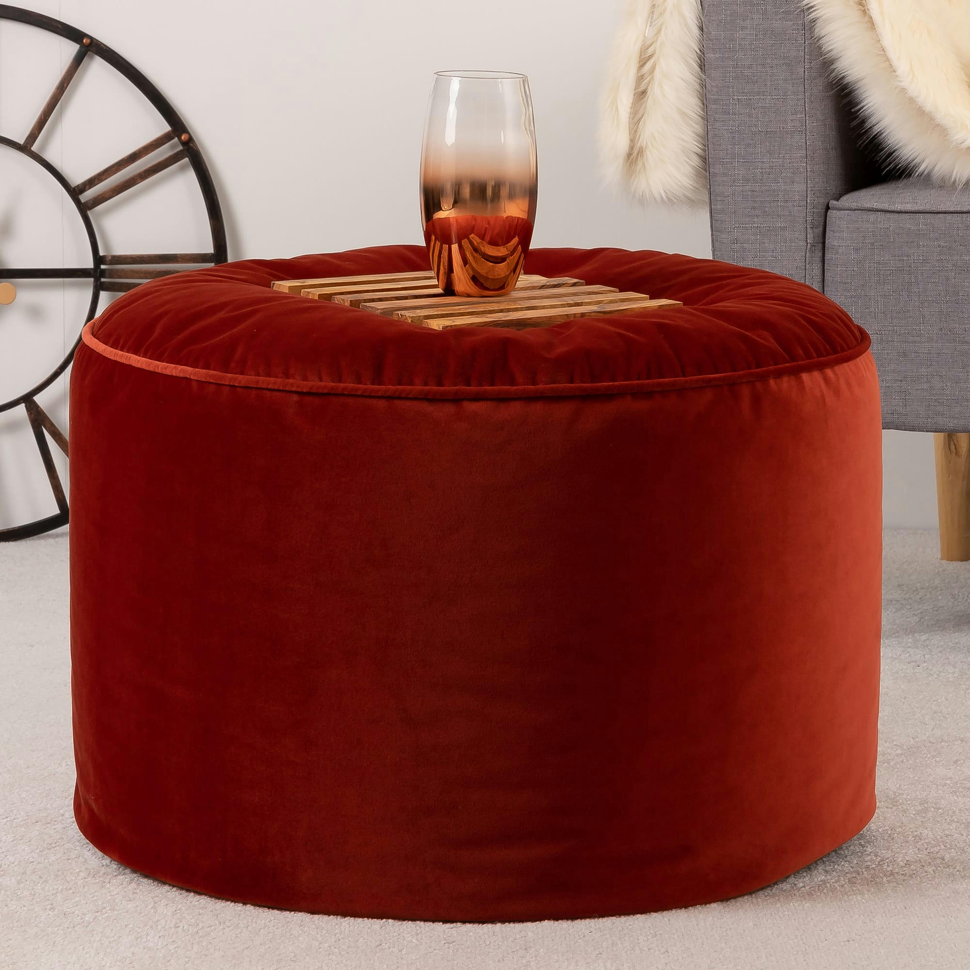 - Pouf velours terracotta