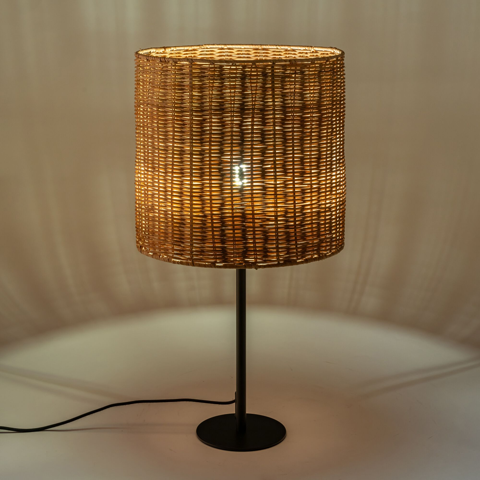 SOLANE - Abat-jour cylindrique en rotin H30cm - naturel