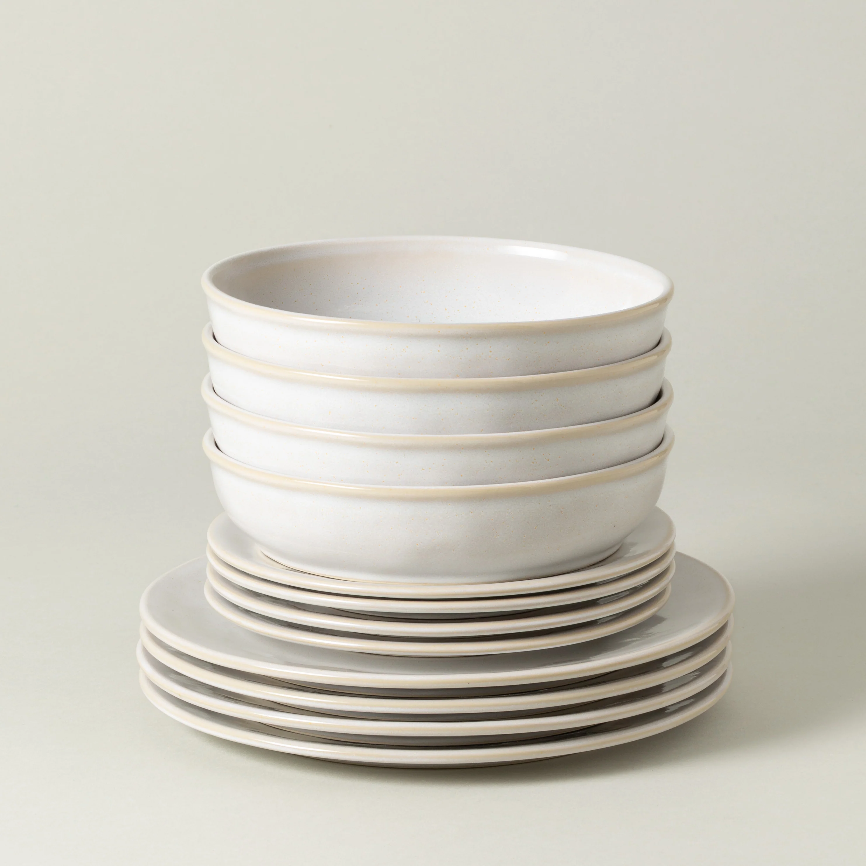 12-Piece Dinnerware Set with Soup/Pasta Bowl Roda
