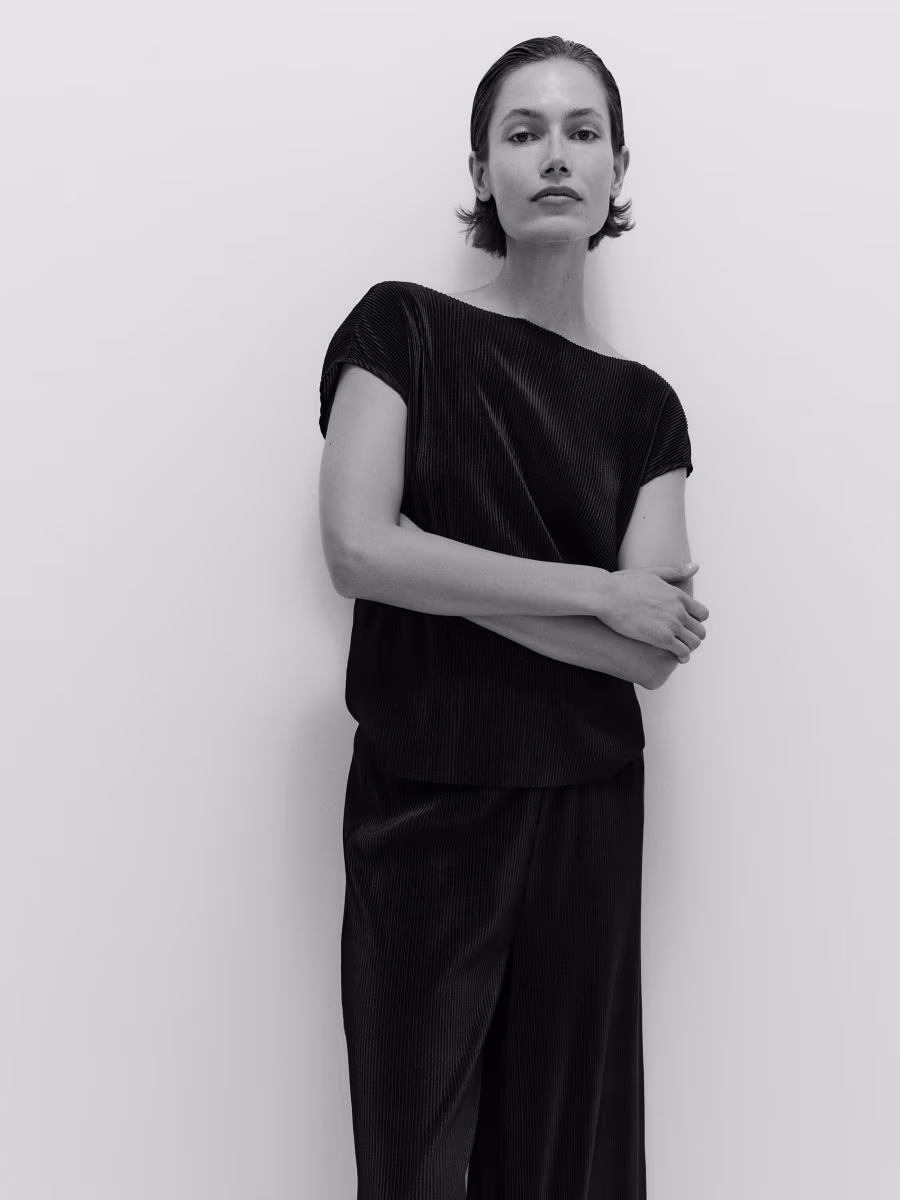Pleated Wide Leg Trousers