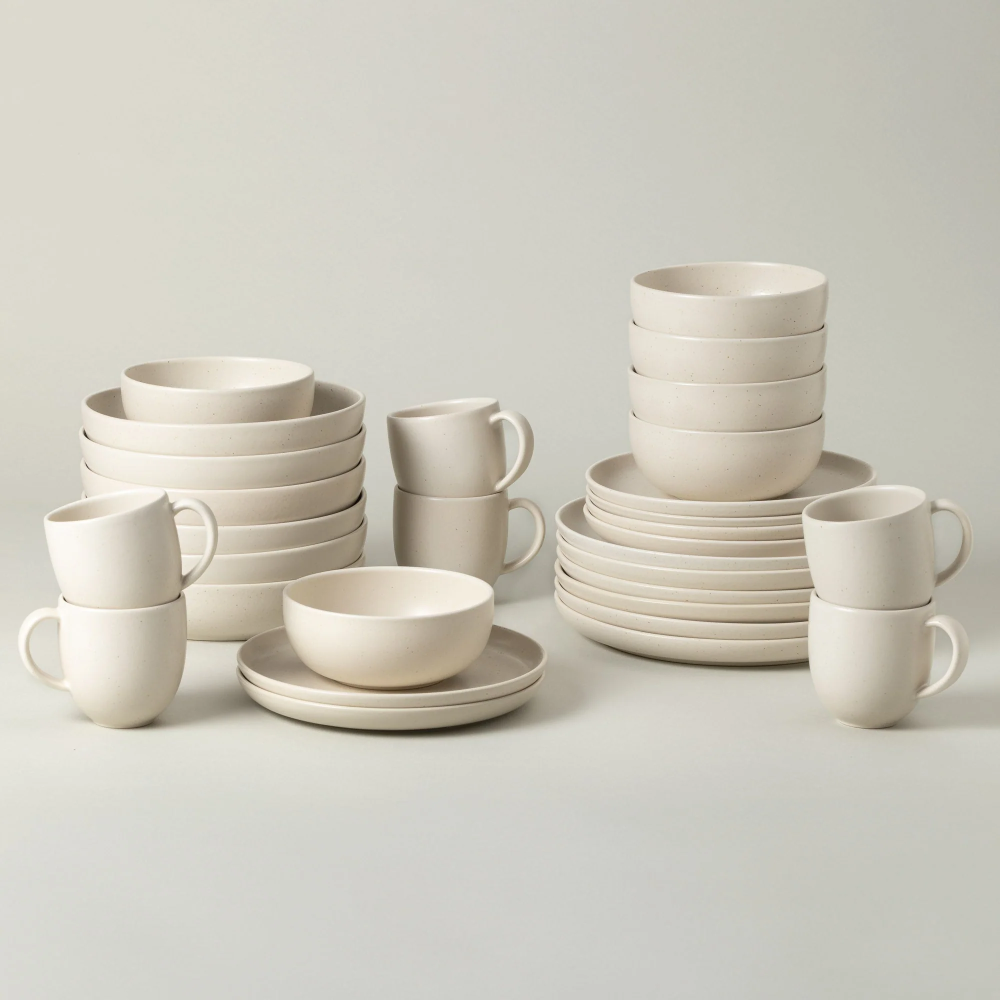 30-Piece Dinnerware Set with Mug Pacifica, Casafina by COSTA NOVA