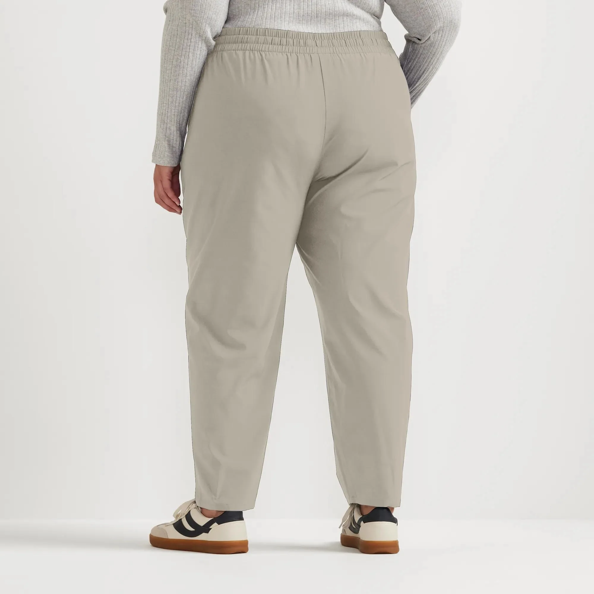 Women's Departure Stretch Tie-Front Ankle Pants