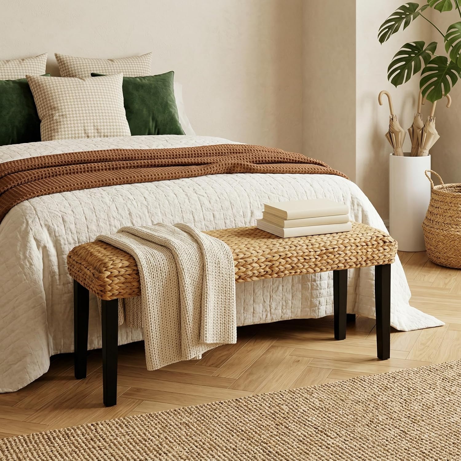 End of Bed Bench for Bedroom, 47 Entryway Bench with Solid Wood Acacia, Water Hyacinth Indoor Bench Seat, Boho Woven Bench for Living Room, Wicker Bench for Hallway or Kitchen, Wood Bench (Black Leg)