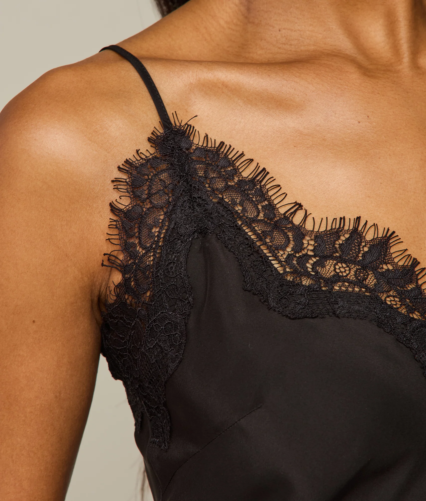 Claire Coco Bias Cami - Black