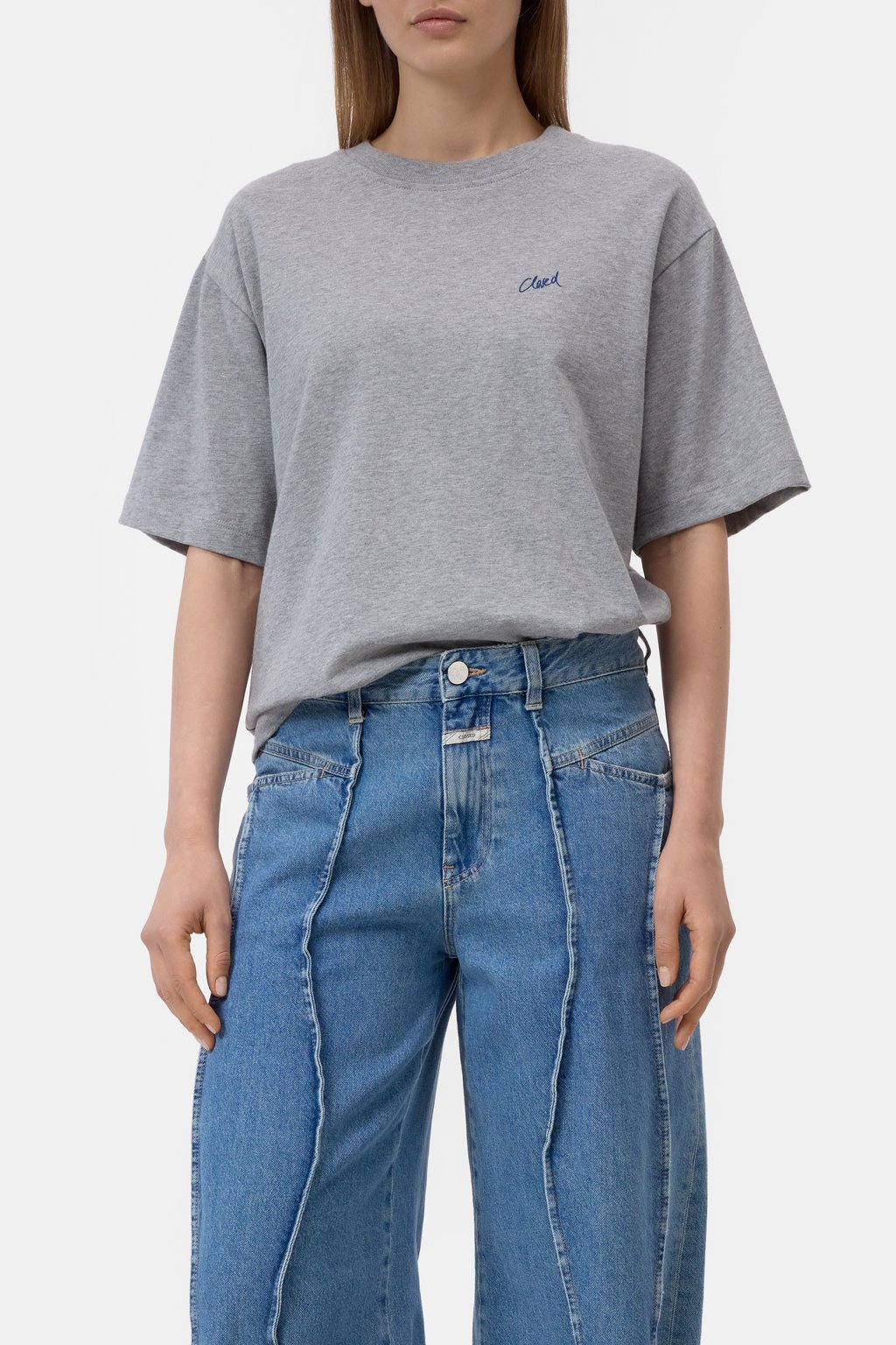 T-Shirt mit Stickerei