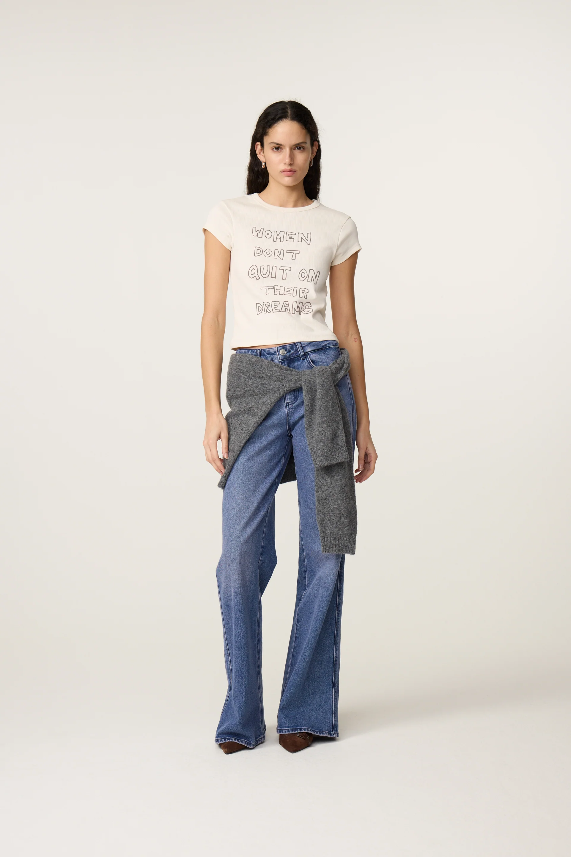 Gwen Slogan T-shirt | Cosy White