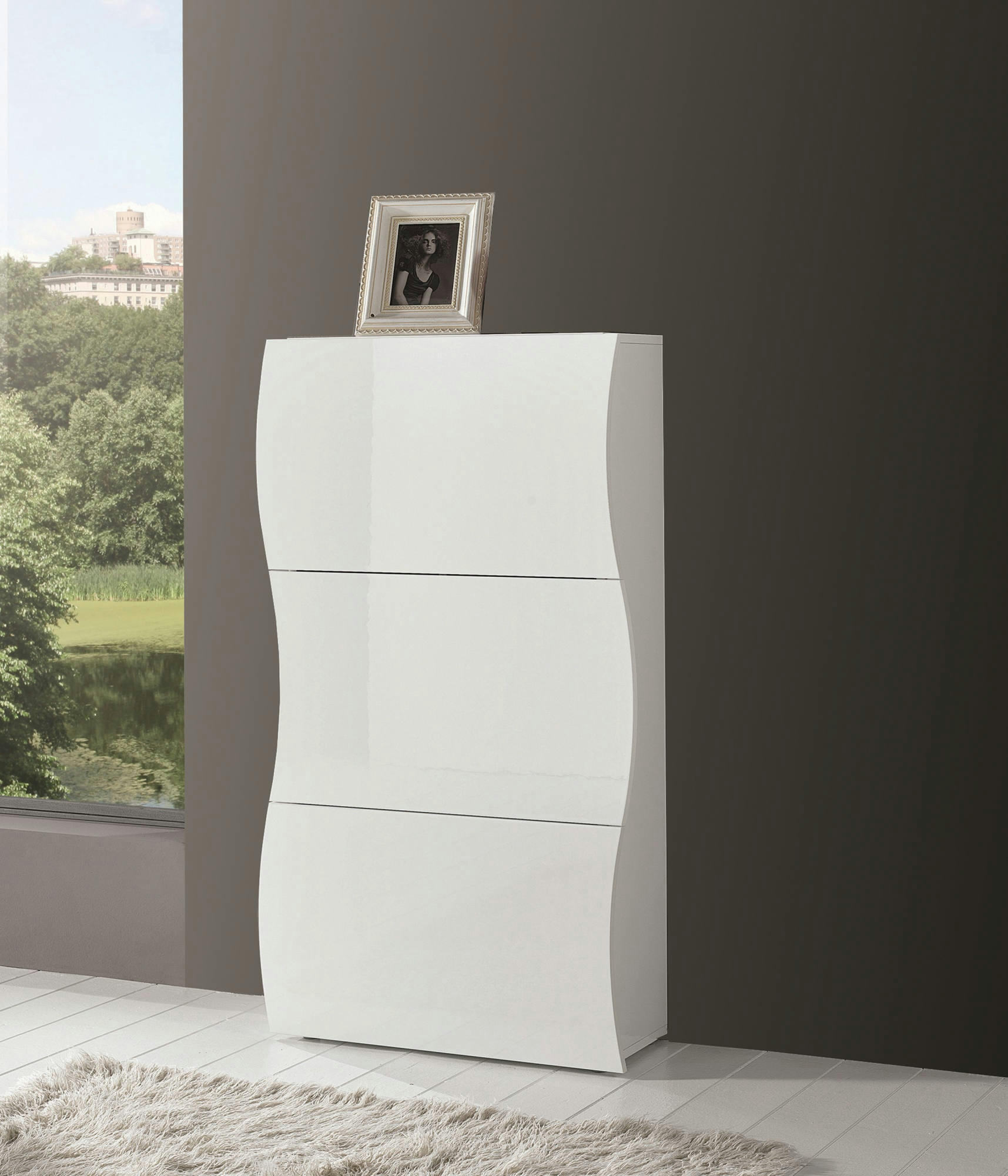 DGAN - Meuble à chaussures avec 3 portes effet bois blanc brillant