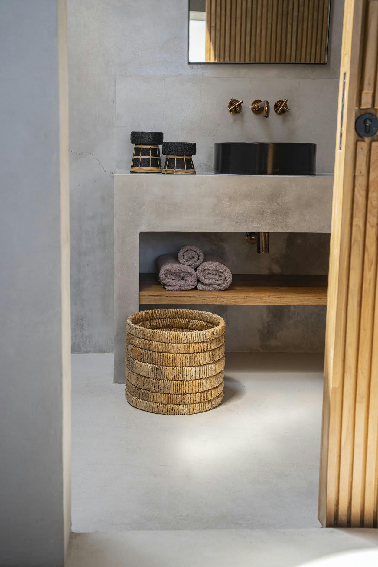 SERENE - Bougeoir en terre cuite noir naturel 12x16