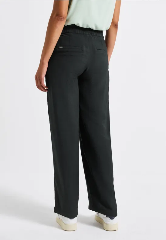 Wide Leg Crepe Hose