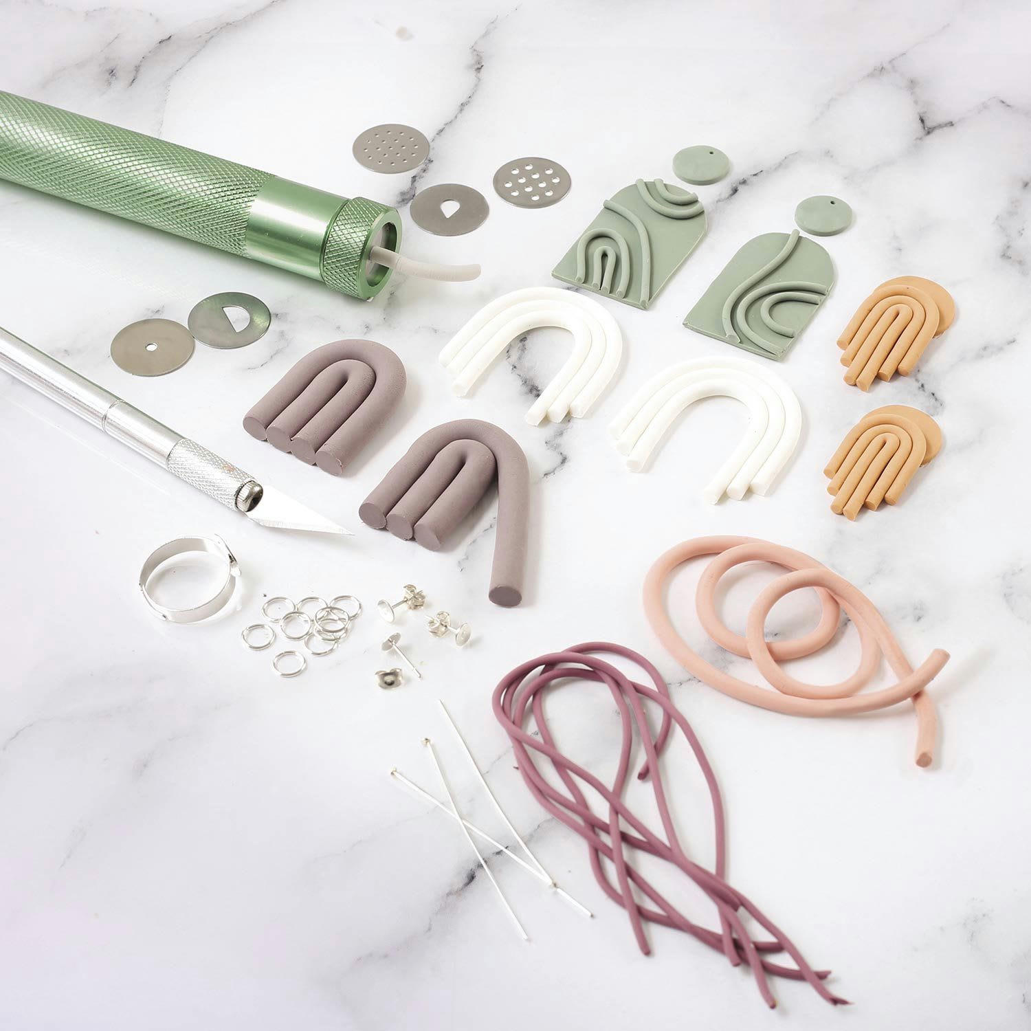 - Coffret DIY bijoux Line Art en pâte polymère