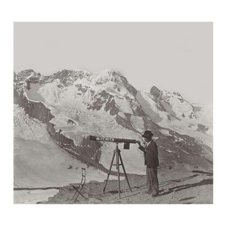 MONTAGNE - Photo ancienne noir et blanc montagne n°59 cadre noir 40x40cm