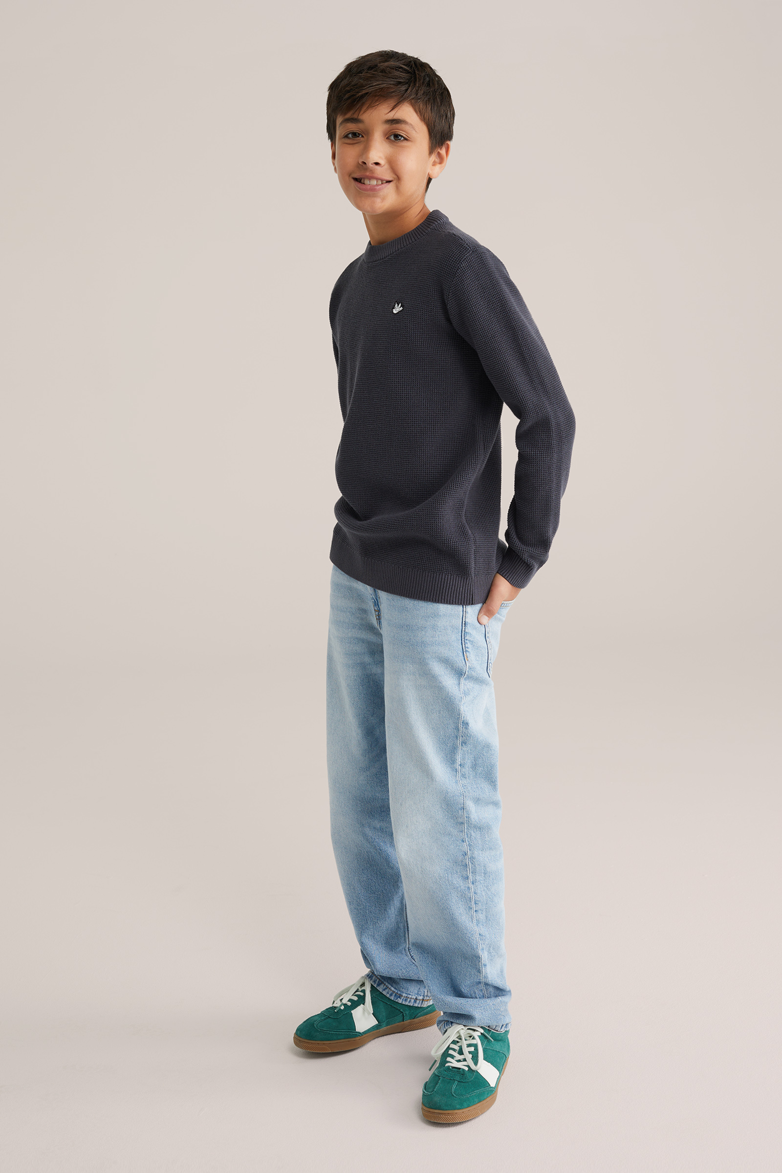 Jongens gebreide trui met structuur en embroidery