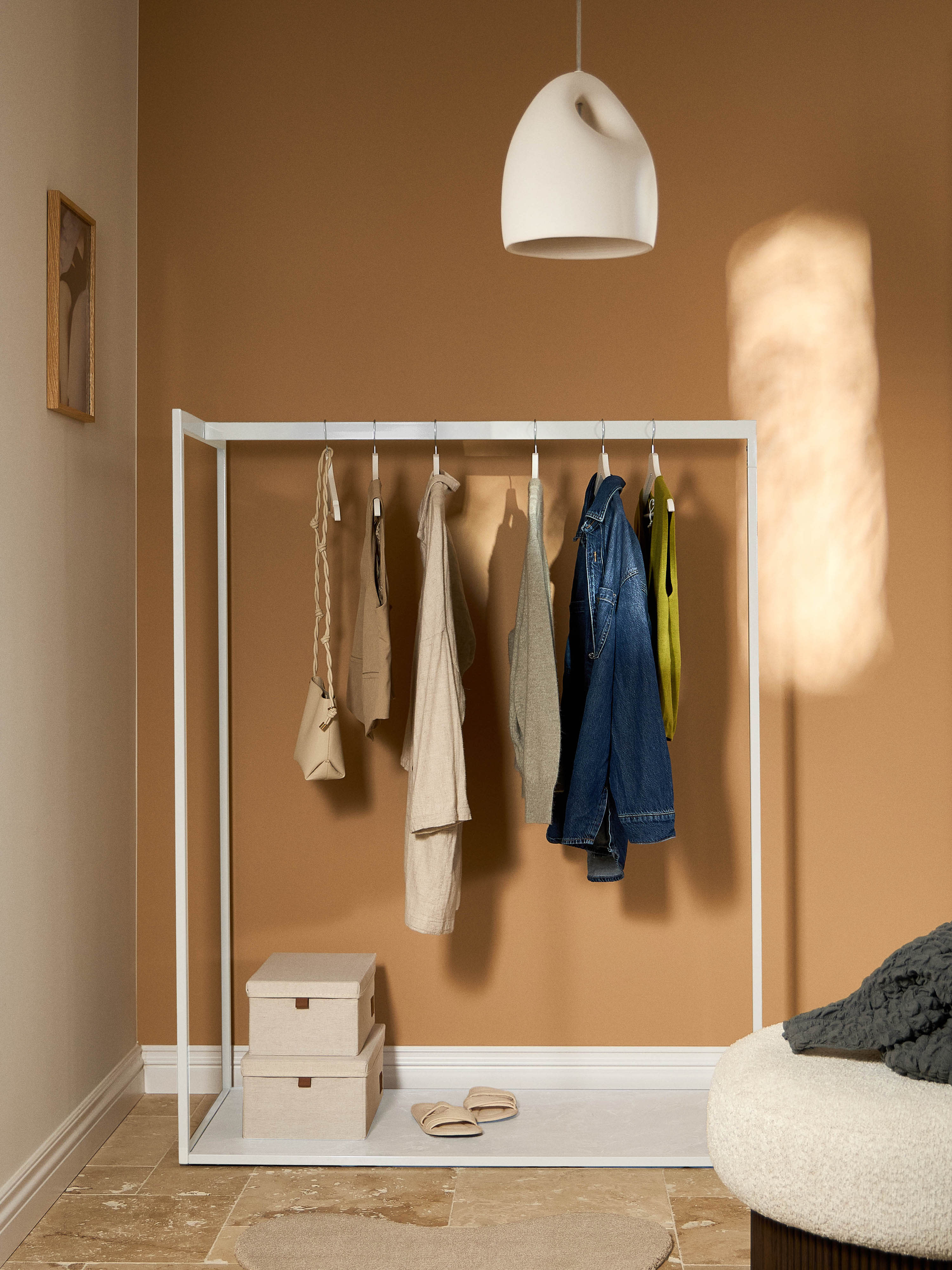 Offener Kleiderschrank Pacey mit Travertin-Effekt