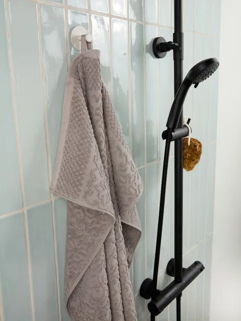 Badehåndklæde STIDSVIG 70x140 grå KRONBORG