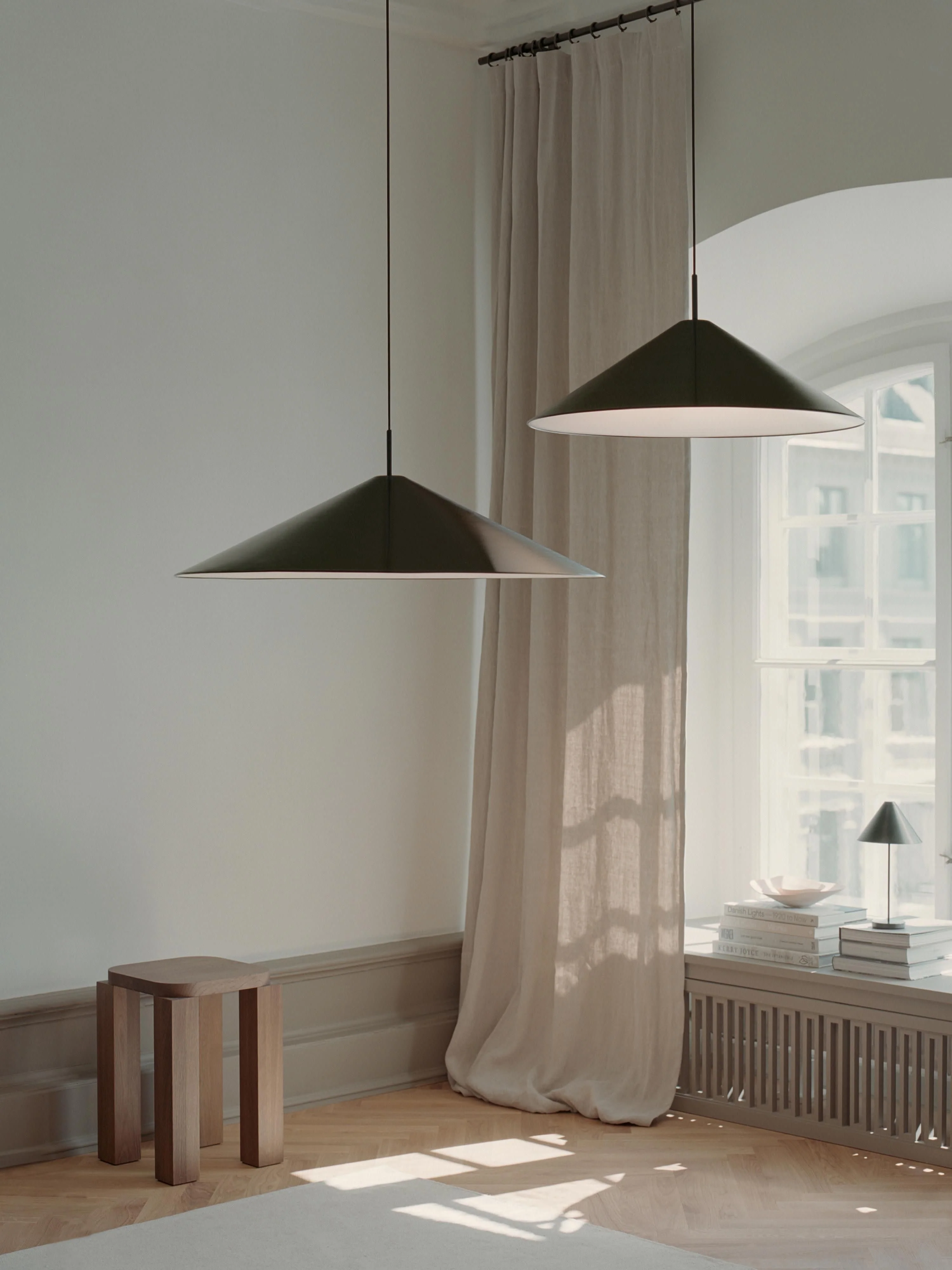 Große dimmbare Pendelleuchte Brolly, Ø 70 cm