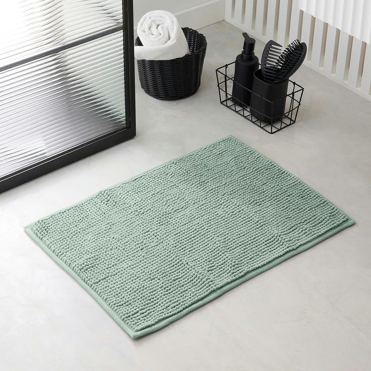 ESSENTIAL - Tapis de bain Bubble uni en Polyester Vert 60x40 cm