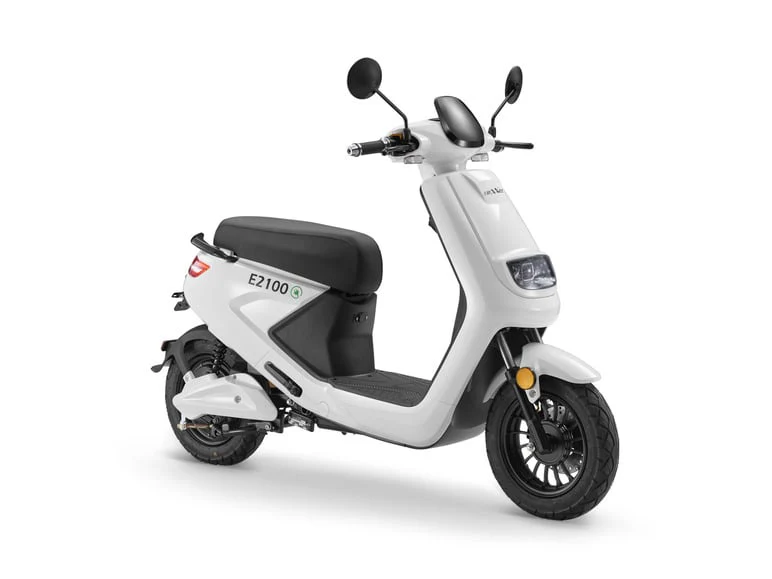 Luxxon Elektroroller E2100, 2000 Watt Motor, max. 45 km/h, bis zu 71 km(anthrazit)