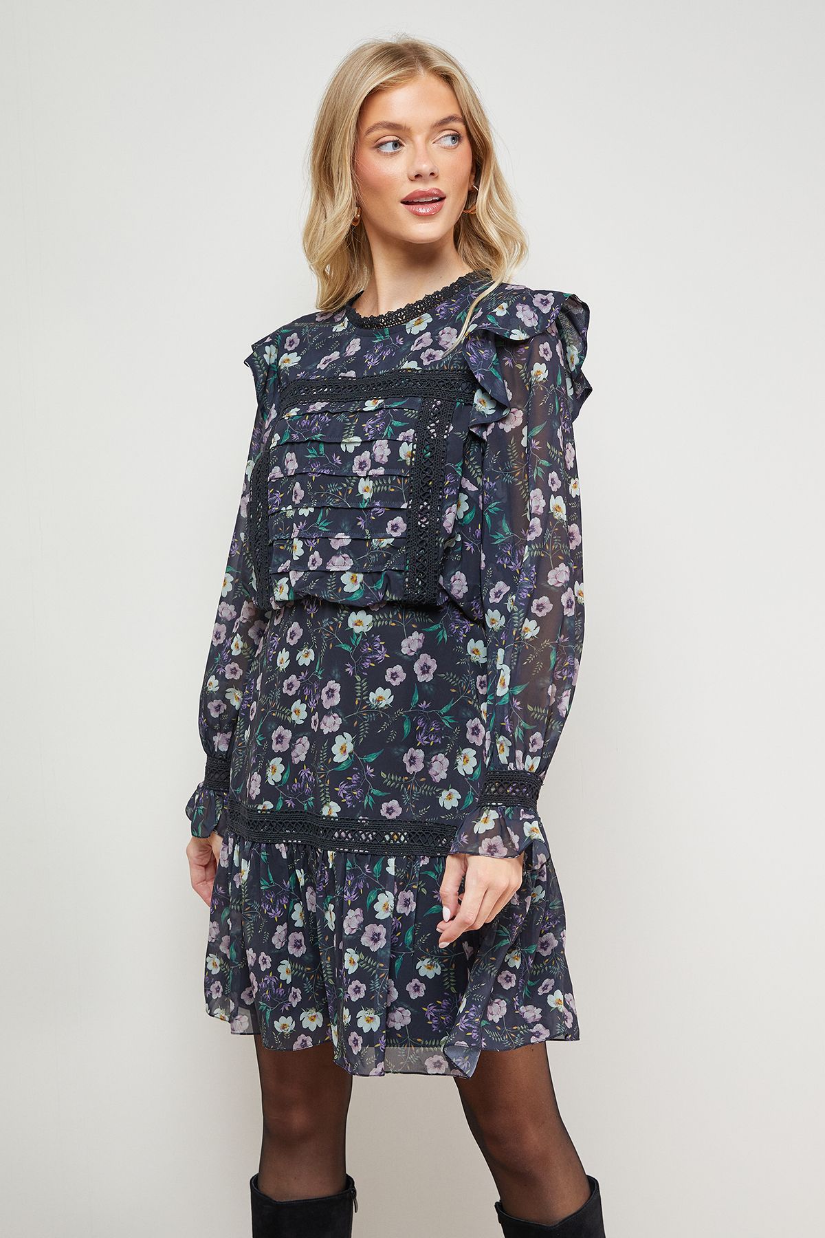Oasis Printed Lace Trim Pleat Detail Mini Dress