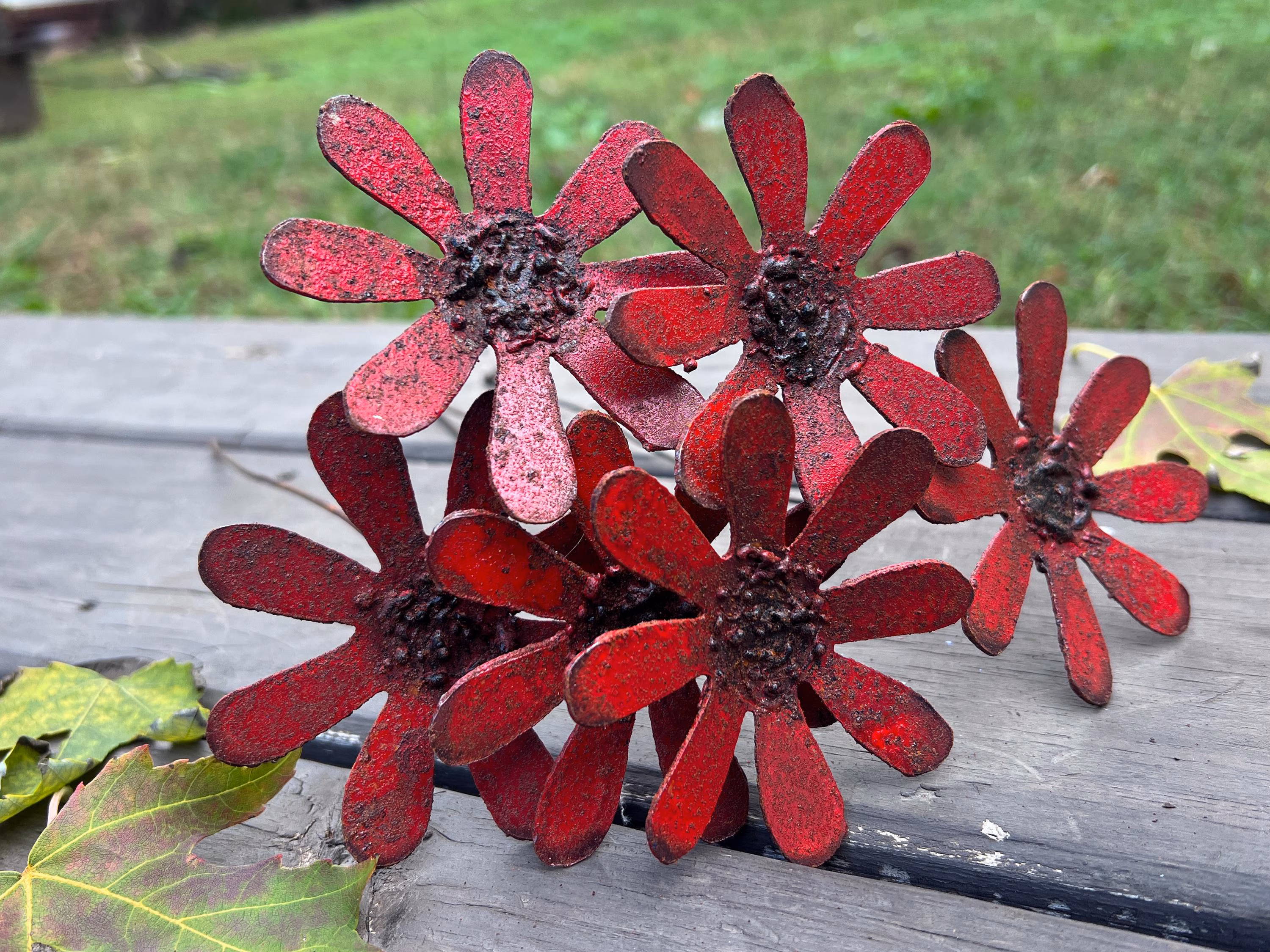 Rustic Red Metal Daisy Flowers Set Of 6 – Handmade Country Flower Decor