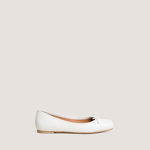Ballerines à bouts carrés et lacetsen cuir écru | DOMINE