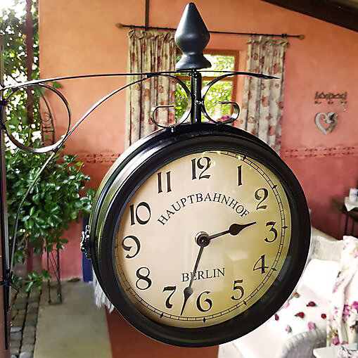 Horloge de Gare Noire à Double Face