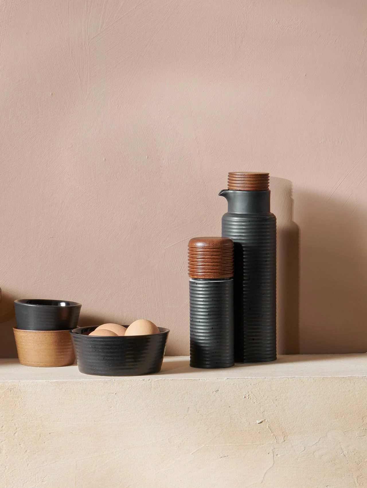 essig und ölflasche, black