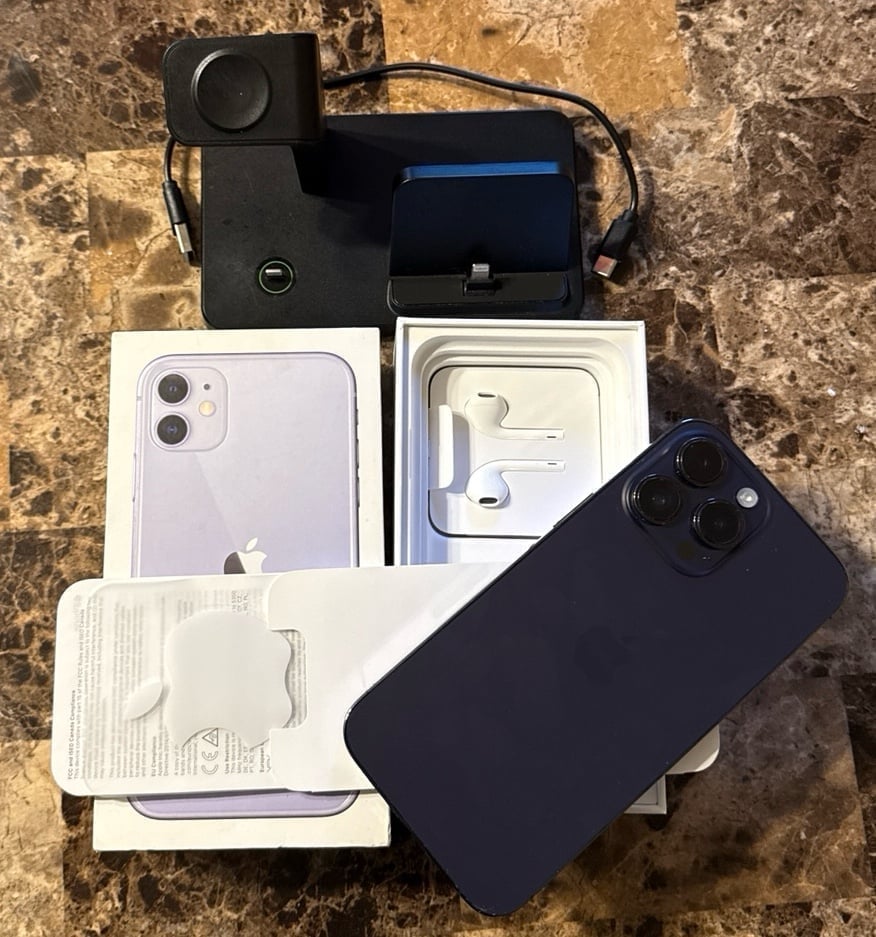 ✨UNLOCKED Apple iPhone 14 Pro Max Bundle✨