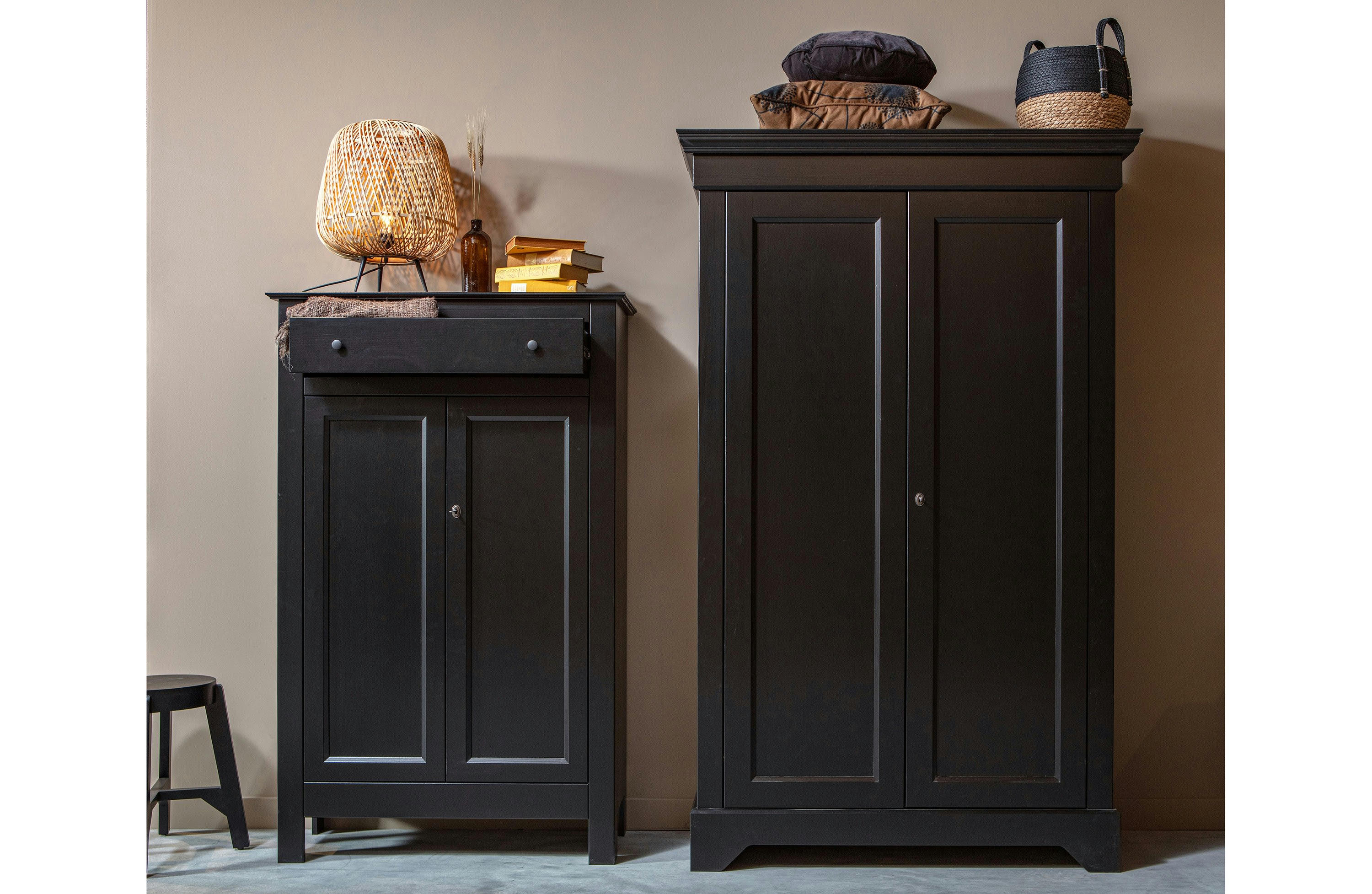 EVA - Armoire 2 portes en bois anthracite