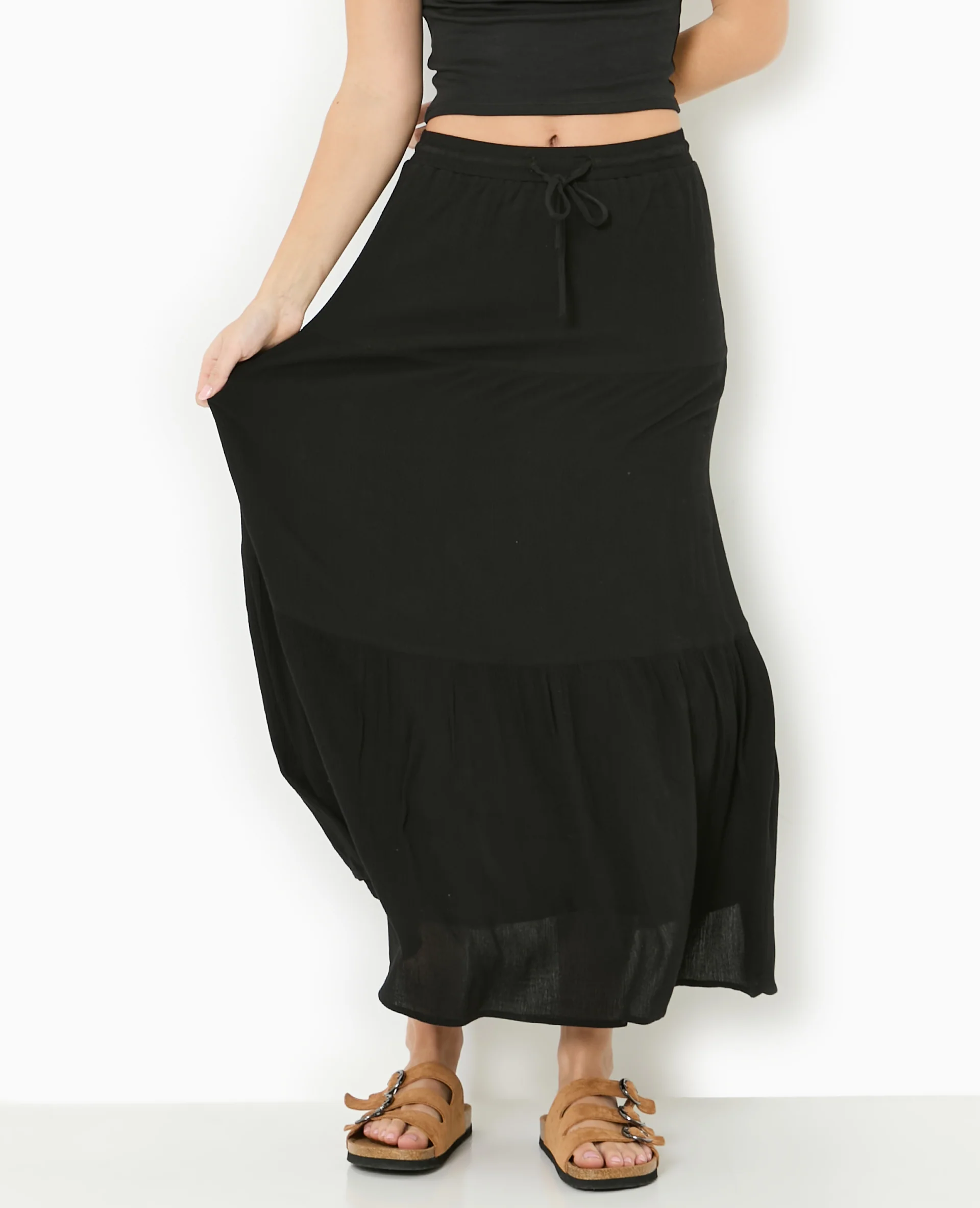 Jupon long à étages avec ceinture élastiquée