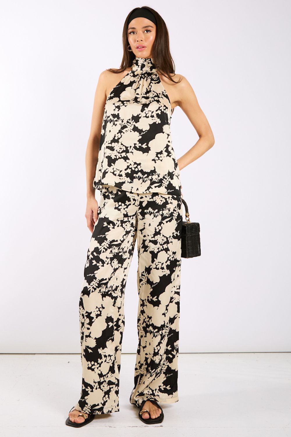 Needs No Label Black and Ivory Printed Wide Trousers
