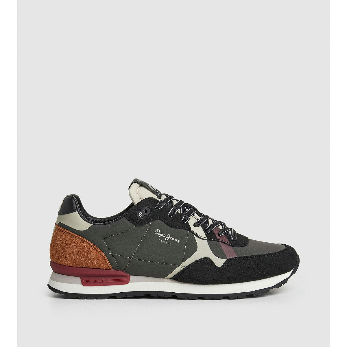 Baskets  Brit Print