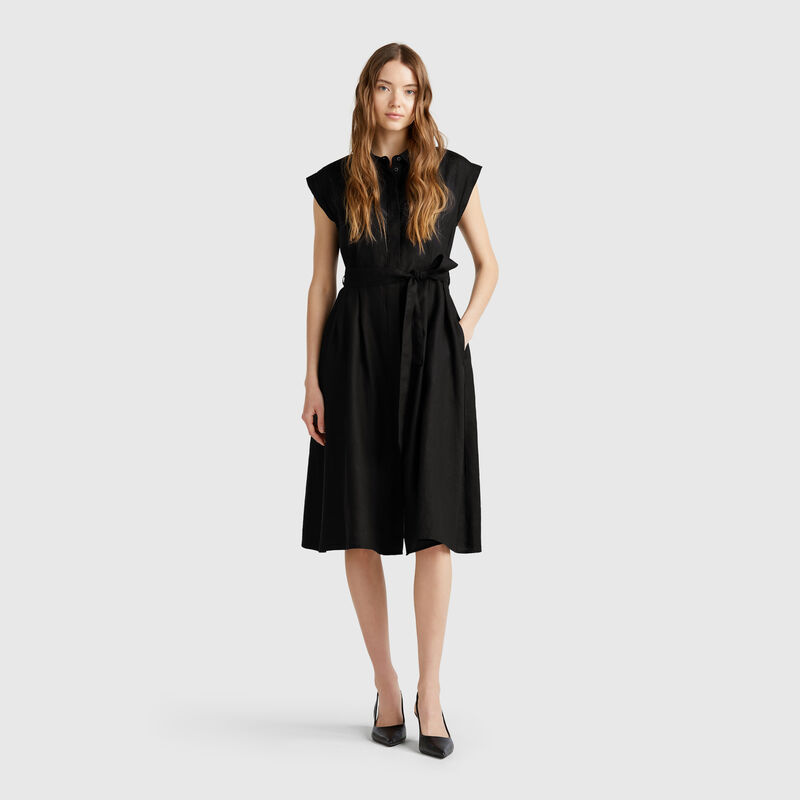 Shirt dress in pure linen
