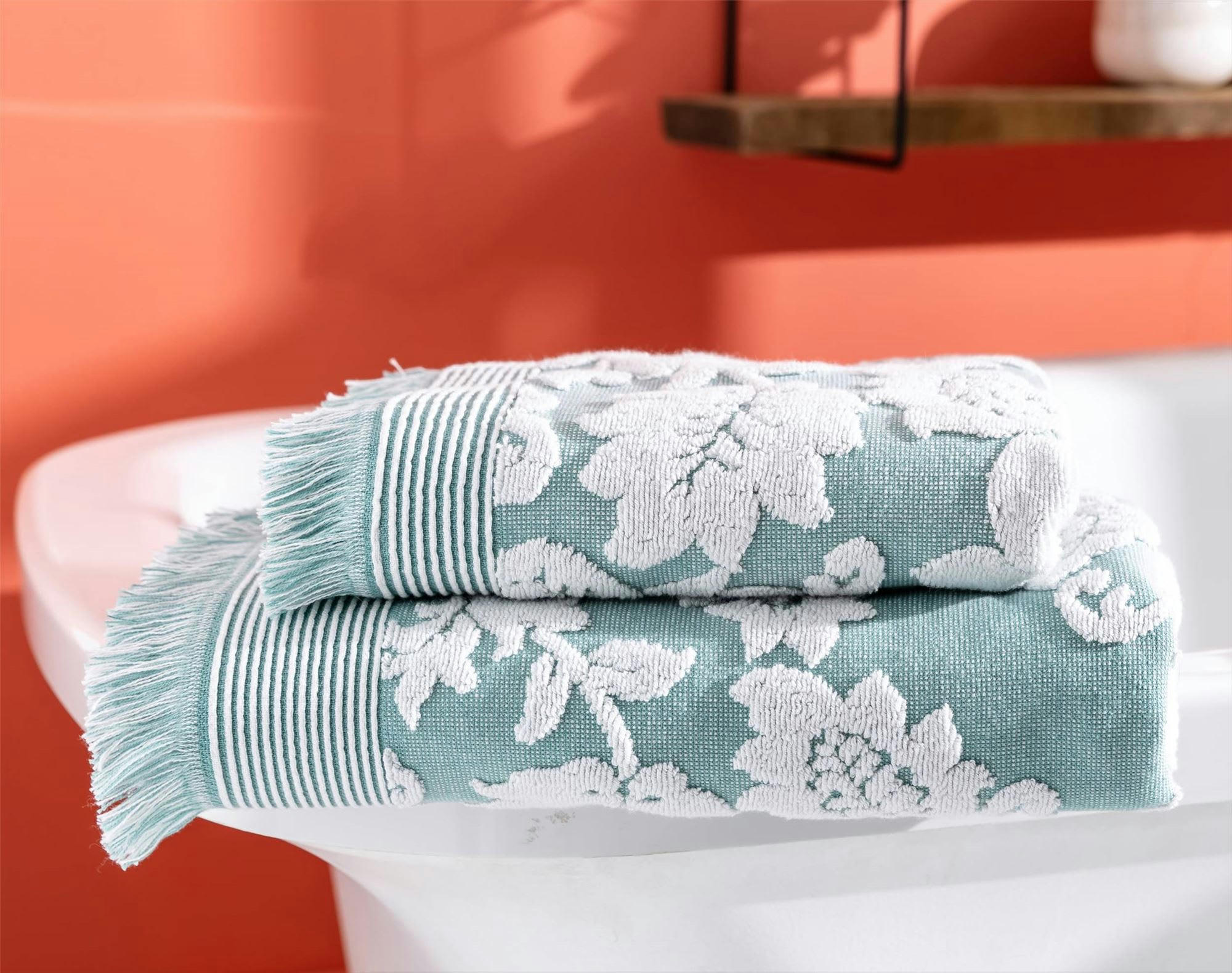 FLORAISON - Drap de bain 70x130 vert en coton 500 g/m²